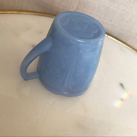 Delphite Blue Depression Glass Child's Tea Set Creamer Cherry Blossom - Picture 9 of 16